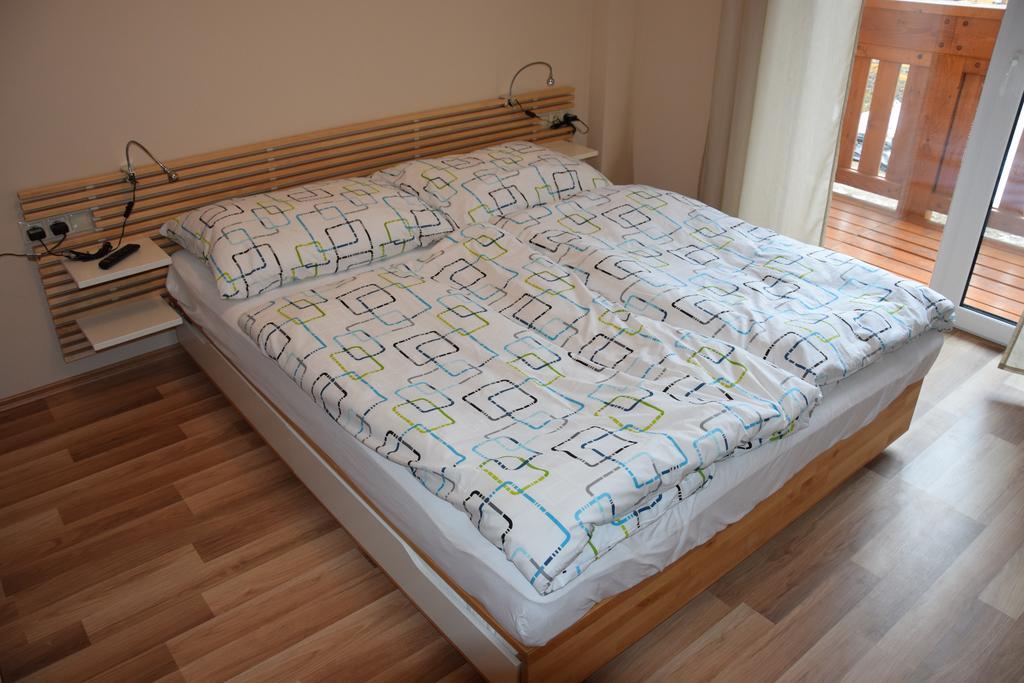 Apartmanovy Dom Romantika - Apartman 5 Tále Kültér fotó